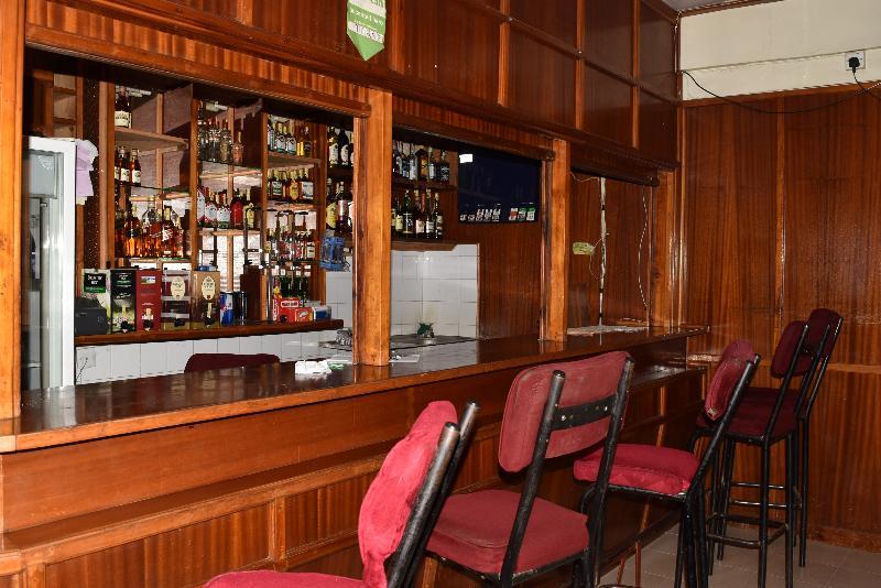 Ibis Hotel Karatina Esterno foto